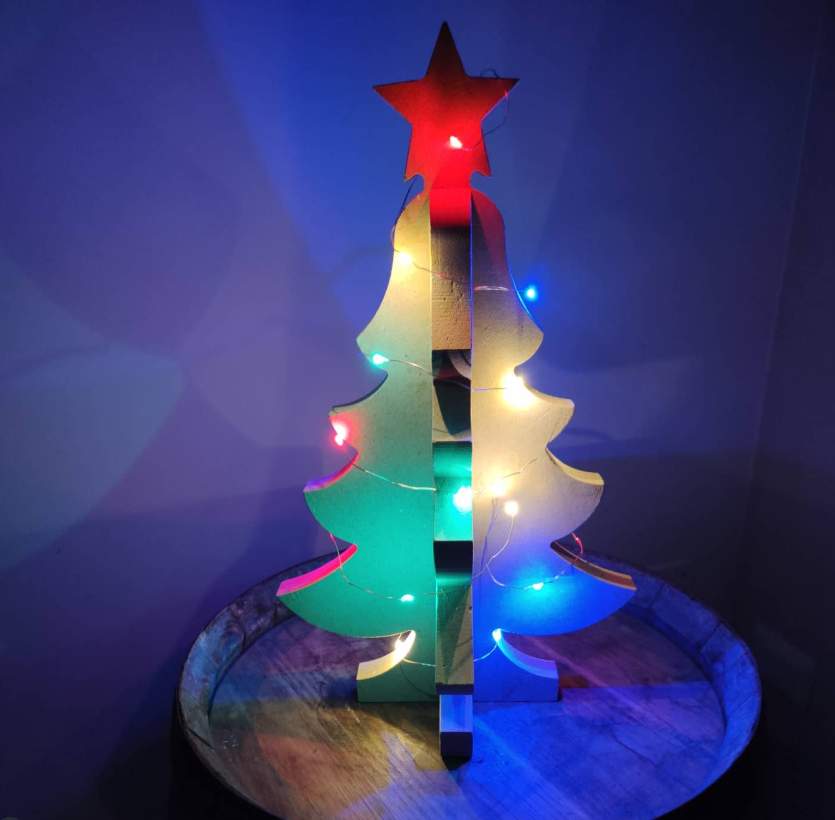 Albero natalizio in pietra leccese